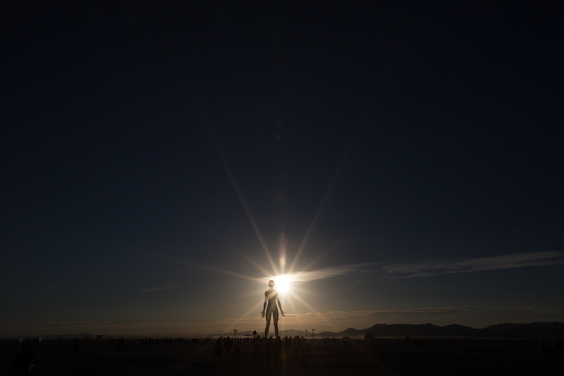 %_tempFileNameBreathing%20Woman%20sunrise%2003%