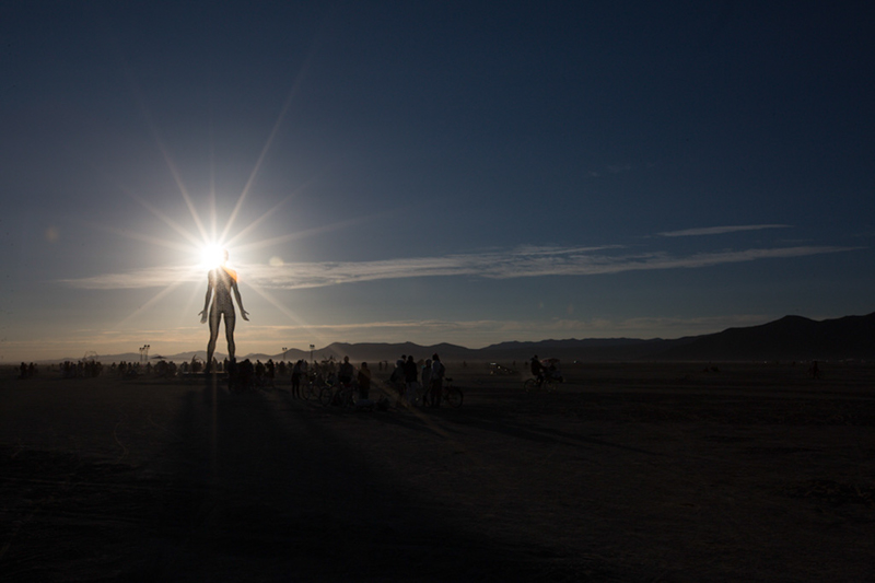 %_tempFileNameBreathing%20Woman%20sunrise%20star%2004%