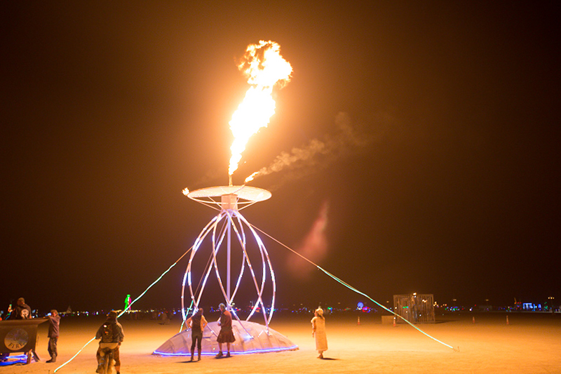 %_tempFileNameThursday%20night%20on%20the%20Esplanade%20049%