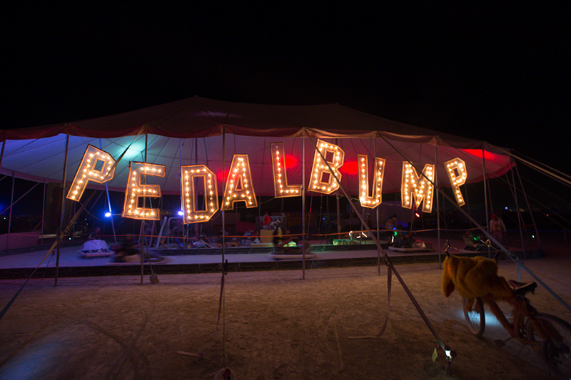 %_tempFileNameThursday%20night%20on%20the%20Esplanade%20077%