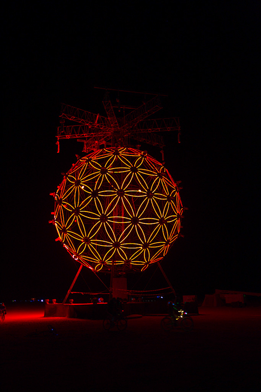 %_tempFileNameThursday%20night%20on%20the%20Esplanade%20133%